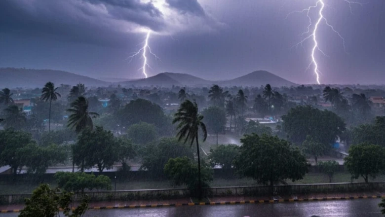 झारखंड में मानसून का असर: 19 जिलों में आंधी-तूफान के साथ भारी बारिश का अलर्ट, तापमान में बड़ी गिरावट