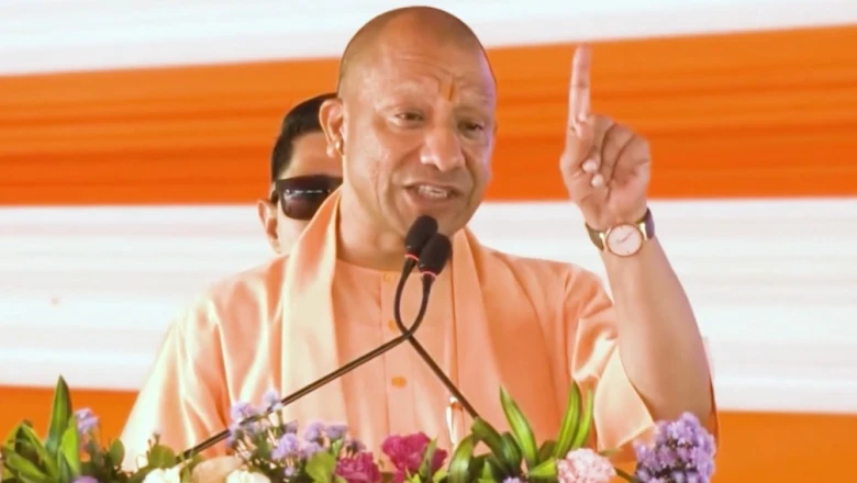 रामपुर में गरजे सीएम योगी: बोले, रामभक्तों पर गोली चलाने वाले आज राम भक्ति की दे रहे दुहाई
