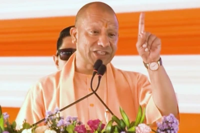 रामपुर में गरजे सीएम योगी: बोले, रामभक्तों पर गोली चलाने वाले आज राम भक्ति की दे रहे दुहाई