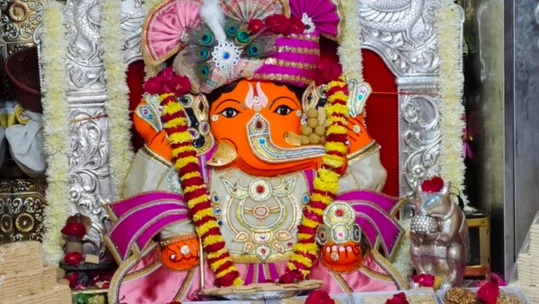 चंद्र दोष से चाहिए मुक्ति? संकष्टी चतुर्थी पर अपनाएं ये प्रभावी उपाय, दूर होगी हर बाधा