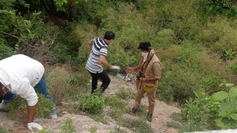 मऊ: हाईवे पुल के नीचे मिला सिर कटा शव, कृत्रिम पैर से पहचान की उम्मीद