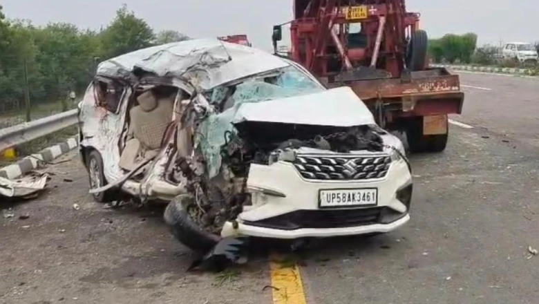 उन्नाव सड़क हादसा: आगरा-लखनऊ एक्सप्रेस-वे पर स्लीपर बस और कार की भीषण टक्कर में 5 लोगों की मौत