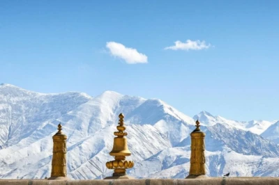 चीन की नई साजिश: तिब्बत की पहचान मिटाकर हिमालय के पीछे बिछाया खतरनाक जाल