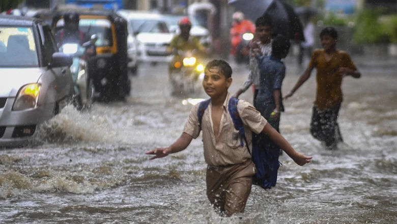 महाराष्ट्र में मॉनसून का तांडव जारी: मुंबई समेत कई जिलों के लिए मौसम विभाग का बड़ा अलर्ट