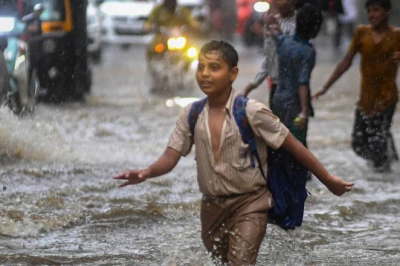 देश में मानसून की रफ्तार तेज, दिल्ली-यूपी सहित इन 12 राज्यों में बारिश का अलर्ट