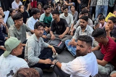 कुल्लू अस्पताल में महिला की मौत का मामला: प्रदर्शन करने वाले बंटी सराजी और संजय चौहान पर एफआईआर दर्ज, सोशल मीडिया पर दिया जवाब