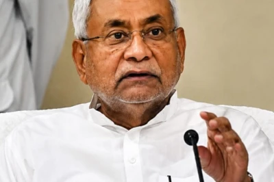 नीतीश कुमार के लिए 'भारत रत्न' की मांग तेज, पटना में लगे पोस्टरों में निशांत कुमार को बताया गया भविष्य का नेता