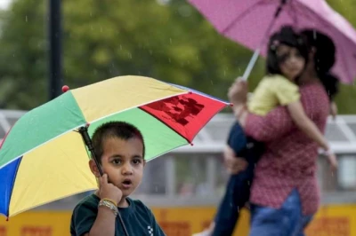 दिल्ली में मौसम के दो रंग: पिछले दो साल में जुलाई का सबसे गर्म दिन रहा रविवार, सोमवार को भारी बारिश का 'ऑरेंज अलर्ट'