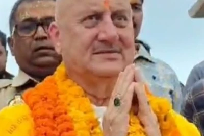 "चोर तो हर जगह होते हैं, उससे घर नहीं बदलता" - राम मंदिर दान चोरी मामले पर अयोध्या में खुलकर बोले अभिनेता अनुपम खेर