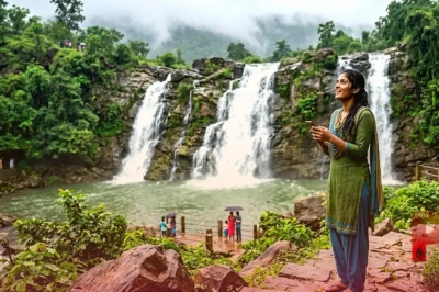 कश्मीर और लद्दाख जैसा अहसास अब जमुई में, मानसून में पर्यटकों के लिए जन्नत बना पंचभूर झरना