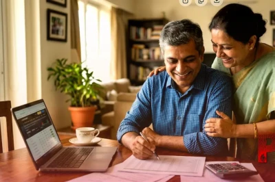 धनु दैनिक राशिफल: वैवाहिक जीवन में आएगा भरपूर रोमांस, निवेश के मामलों में बरतें सावधानी