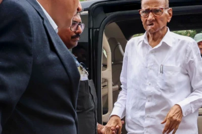 शरद पवार की पार्टी पर मंडराया संकट, फूट रोकने के लिए सरकार के इन दो विधेयकों को देगी समर्थन