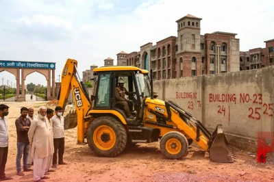जौहर यूनिवर्सिटी की 38 इमारतों पर मंडराया बुलडोजर का खतरा, जानें कैसे सामने आया अवैध निर्माण का पूरा मामला