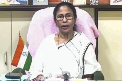 उम्र पर निशाना साधने वालों को ममता बनर्जी का कड़ा जवाब, बोलीं- आपका अंत देख कर ही दम लूंगी