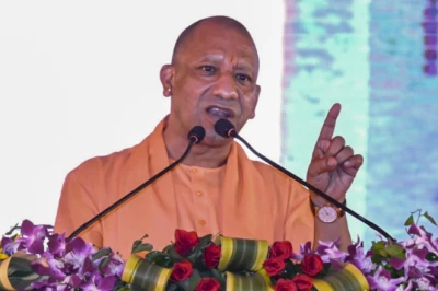 अमरोहा में गरजे योगी आदित्यनाथ: बोले, बेटी और व्यापारी की सुरक्षा से खिलवाड़ करने वालों का ठिकाना जेल या जहन्नुम ही है