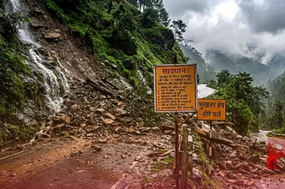 मानसून में उत्तराखंड की यात्रा का बना रहे हैं प्लान? तो भूलकर भी न करें ये 8 गलतियां