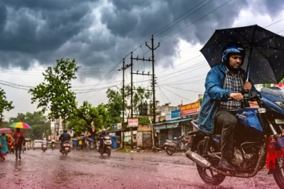 झारखंड का मौसम: आज 22 जिलों में बरसेंगे बादल, IMD ने दी वज्रपात और तेज हवा की चेतावनी