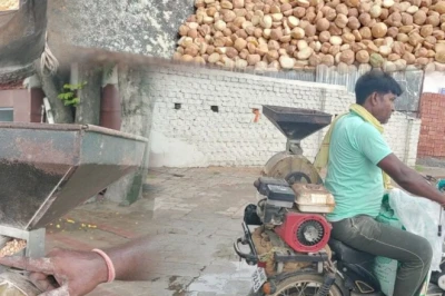कोडरमा के पिंटू की अनोखी पहल: मोटरसाइकिल पर शुरू की मिनी चक्की, ₹30000 के निवेश से कर रहे हैं शानदार कमाई