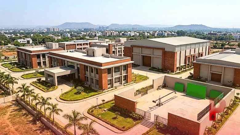 रांची में बनेगा फिल्म एंड टेलीविजन इंस्टीट्यूट, युवाओं को मिलेगी एक्टिंग और फिल्म मेकिंग की वर्ल्ड क्लास ट्रेनिंग