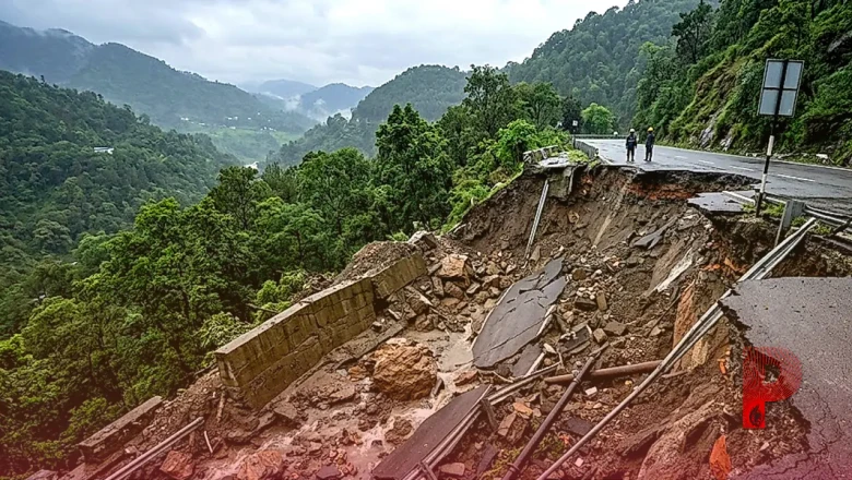 मसूरी-दून मार्ग का बुरा हाल, करोड़ों की सड़क पहली ही बरसात में हुई ध्वस्त
