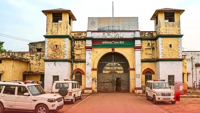 छत्तीसगढ़ शराब घोटाला: जेल में आमने-सामने हुए अनवर ढेबर और रामगोपाल अग्रवाल, EOW ने पूछे तीखे सवाल