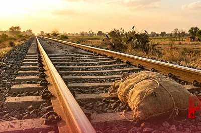 फतेहपुर में लिव इन पार्टनर की क्रूर हत्या, शव को बोरे में भरकर रेलवे ट्रैक पर फेंका