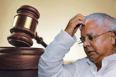 बिहार में आरजेडी को बड़ा झटका, लालू के करीबी मृत्युंजय तिवारी ने बीजेपी का थामा हाथ