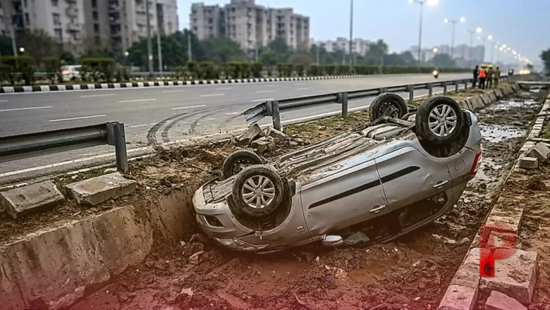 दिल्ली के वसंत कुंज में भीषण सड़क हादसा, नाले में कार पलटने से 20 वर्षीय छात्र की दर्दनाक मौत