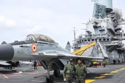 INS मालवण की एंट्री पर गर्जा मिग-29KUB, वायुसेना प्रमुख ने भरी उड़ान: जानिए इस युद्धपोत की खास बातें