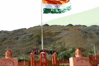 कारगिल विजय दिवस: पीएम मोदी, अमित शाह और राहुल गांधी समेत कई दिग्गजों ने वीर जवानों को किया याद