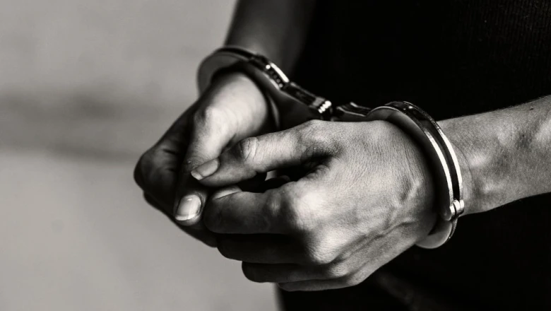सतना गैंगरेप मामला: पुलिस की मुठभेड़ में 50 हजार का इनामी मुख्य आरोपी ढेर, दो फरार