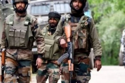 जम्मू-कश्मीर: उरी में LoC के पास बारूदी सुरंग फटने से सेना के 2 जवान जख्मी, अन्य सड़क हादसों में 11 सुरक्षाकर्मी घायल