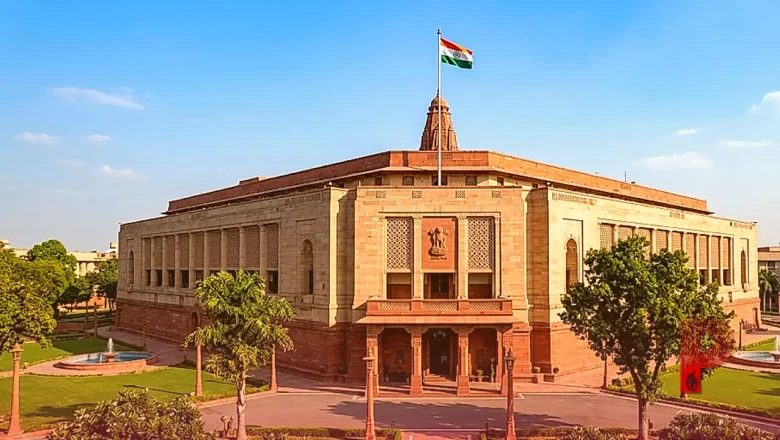 लोकसभा में पेपर लीक विरोधी बिल को मिली मंजूरी, शिक्षा मंत्री प्रह्लाद जोशी ने बताया ऐतिहासिक कदम