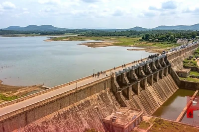 कावेरी जल विवाद: तमिलनाडु को पानी छोड़े जाने के आदेश के खिलाफ कर्नाटक में सड़कों पर उतरे किसान