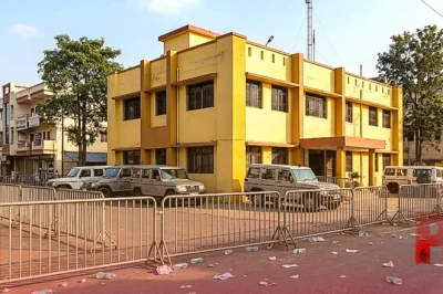 इंदौर में कांग्रेस अध्यक्ष से 5 घंटे तक चली पूछताछ, थाने के बाहर जुटे समर्थकों का हंगामा