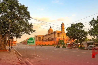 सलमान रुश्दी पर हमला: दोषी ठहराया गया हादी मतर, हिज्बुल्लाह के साथ संबंध और कट्टरपंथ का हुआ खुलासा