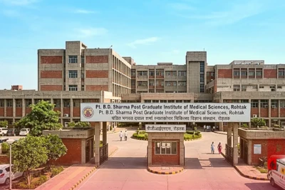 रोहतक पीजीआई का कमाल: 3 साल के बच्चे के फेफड़ों से निकाला एक साल पुराना पेंच