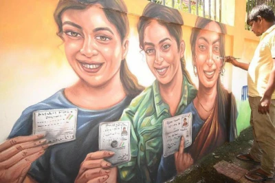 देश के 31 मुख्यमंत्रियों की संपत्ति का ब्योरा जारी, जानें कौन है सबसे अमीर और किसके पास है सबसे कम दौलत