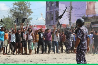 नेपाल में सांप्रदायिक तनाव और हिंसा का तांडव, कई इलाकों में अनिश्चितकालीन कर्फ्यू लागू