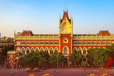 पश्चिम बंगाल में तस्लीमा नसरीन का आगमन, शुभेंदु अधिकारी ने कहा- अब राज्य में अभिव्यक्ति की आजादी सुरक्षित