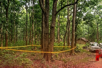 पश्चिम बंगाल के बाराबनी में जंगल के अंदर पेड़ से लटके मिले दो शव, इलाके में दहशत