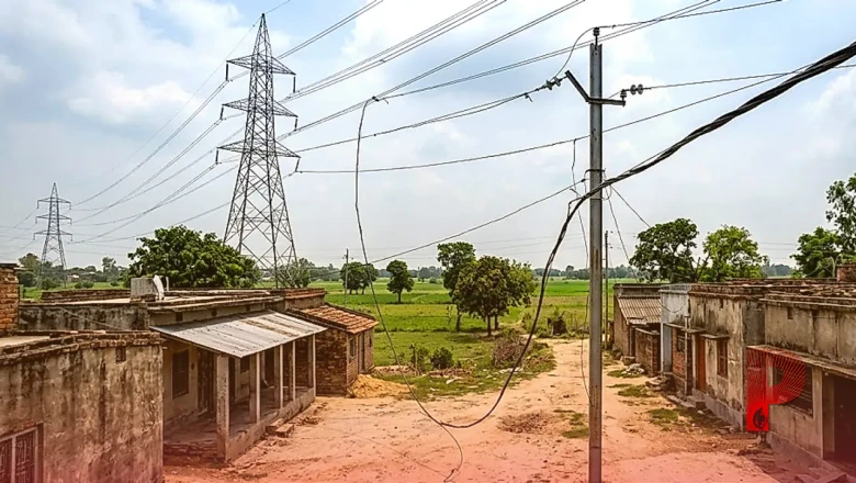मुंगेर में बिजली का तांडव: हाईटेंशन तार की चपेट में आने से चाचा-भतीजे की मौत