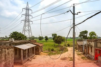मुंगेर में बिजली का तांडव: हाईटेंशन तार की चपेट में आने से चाचा-भतीजे की मौत