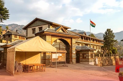 मंडी में नौकरी का बड़ा मौका, 400 पदों पर भर्ती के लिए कल होगा कैंपस इंटरव्यू