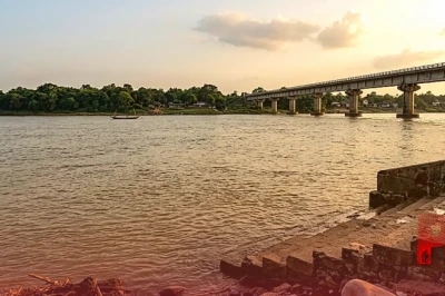 ओडिशा में दिल दहला देने वाला हादसा: बेटे की जान बचाने के लिए महानदी में कूदे पिता, खुद नहीं बच सके