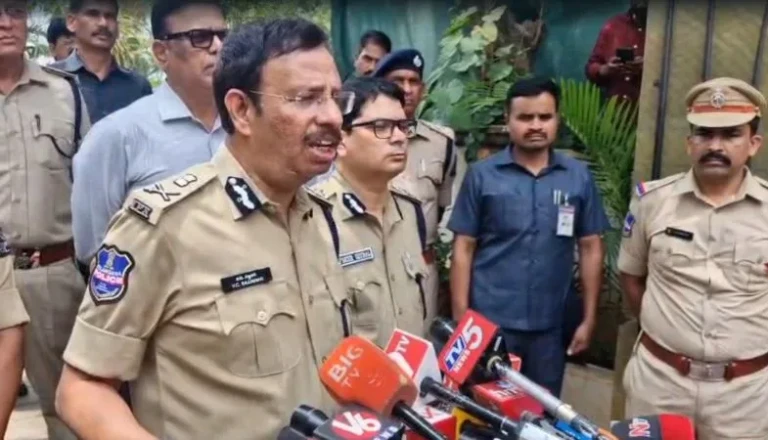 पंचकूला में रिटायर्ड कैप्टन की बुजुर्ग पत्नी की बेरहमी से हत्या, नौकरानी ने पति और बेटे संग मिलकर छत पर टाइलों के नीचे छिपाया शव