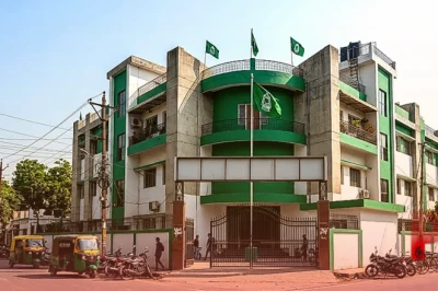 आरजेडी में मचा घमासान: भाई वीरेंद्र ने शक्ति यादव को दी चेतावनी, कहा- अपनी हैसियत में रहो