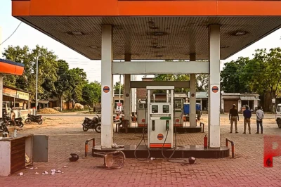 हरदोई में पेट्रोल पंप पर बवाल, फटे नोट बदलने से मना करने पर सेल्समैन की बेरहमी से पिटाई