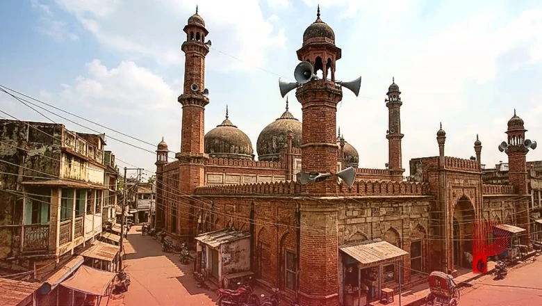 पश्चिम बंगाल में मस्जिदों से लाउडस्पीकर हटाने पर सियासत, मुर्शिदाबाद के सांसदों ने सरकार के सामने रखी मांग