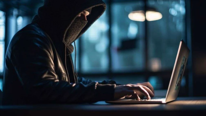 खंडवा में रिटायर्ड अफसर को 'पाकिस्तानी एजेंट' बताकर 4.05 लाख रुपये की डिजिटल अरेस्ट का खेल